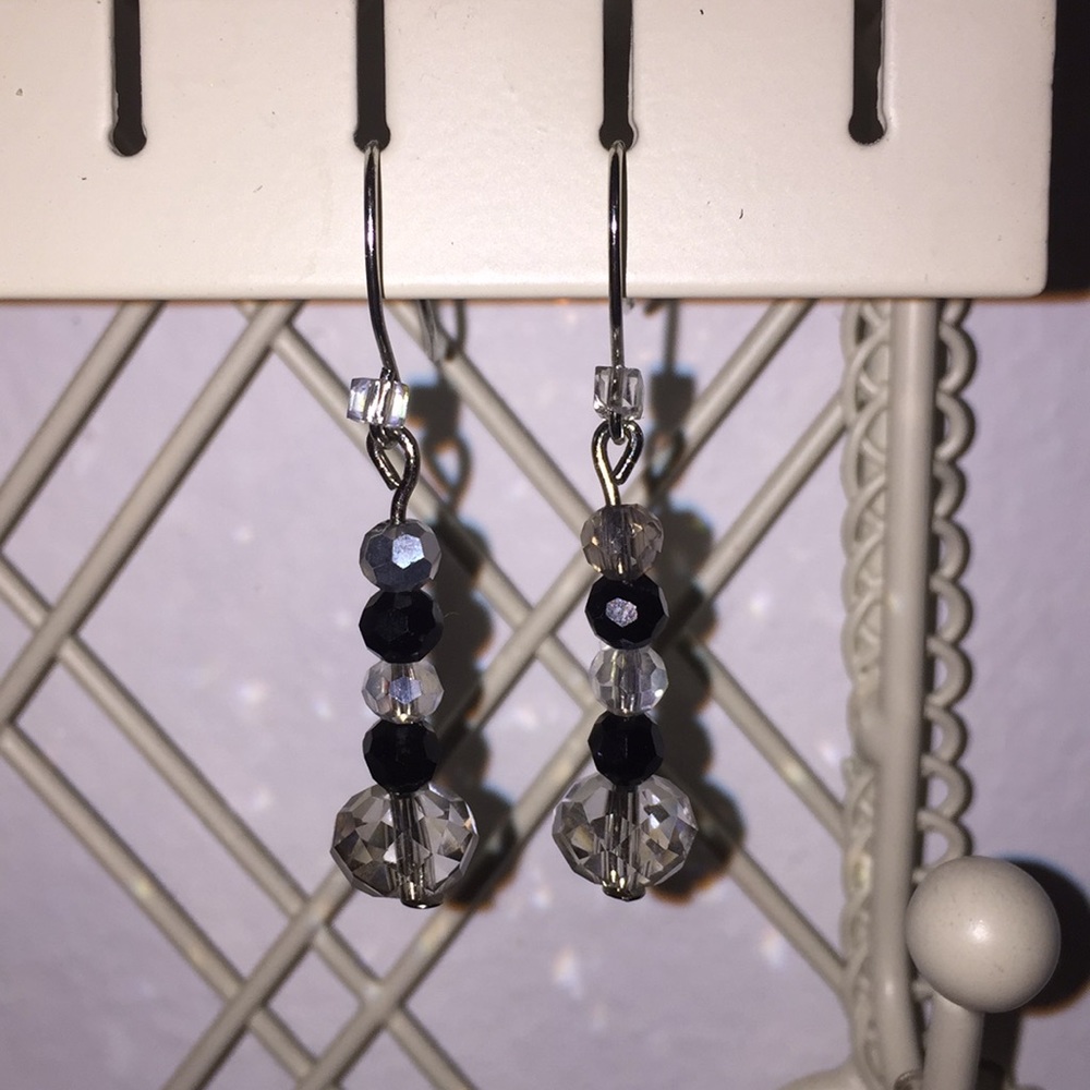 Handmade Black and White Glass Earings